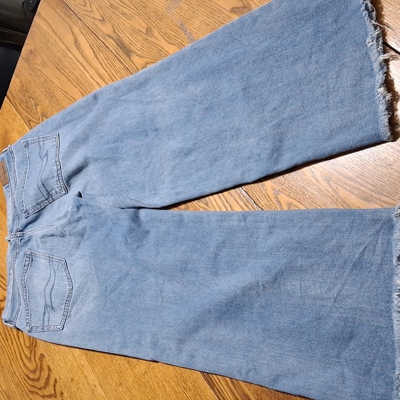 AMERICAN EAGLE JEANS Womens 6 LONG Blue WIDE LEGS CROP Used BUTTON FLY Preowned - Picture 8 of 8